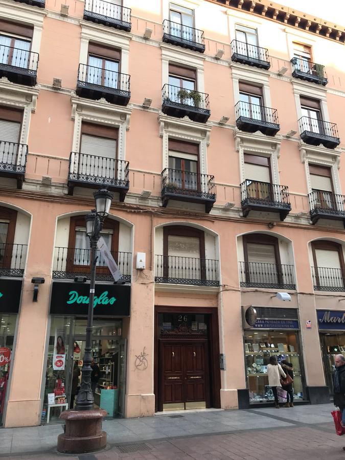 Vtz El Balcon De Rey Alfonso I Appartement Zaragoza Buitenkant foto